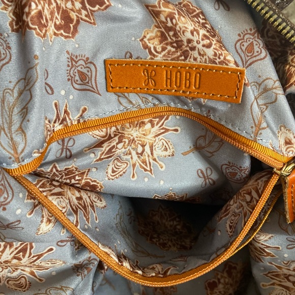 Shelia large satchel hobo purse - Picture 6 of 9